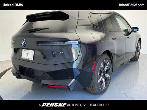 2025 BMW iX xDrive50