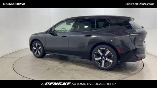 2025 BMW iX xDrive50