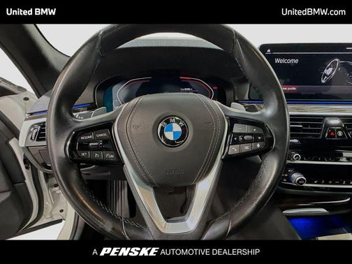 White Metallic 2021 BMW 530 530i