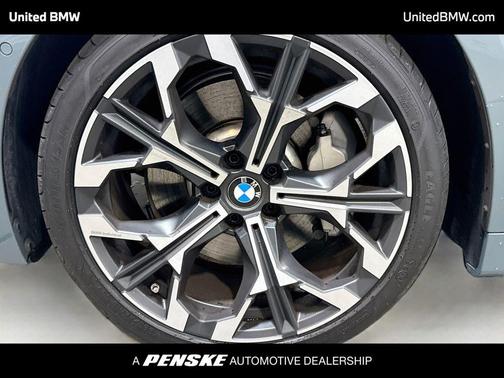 Cape York Green Metallic 2025 BMW 430 i