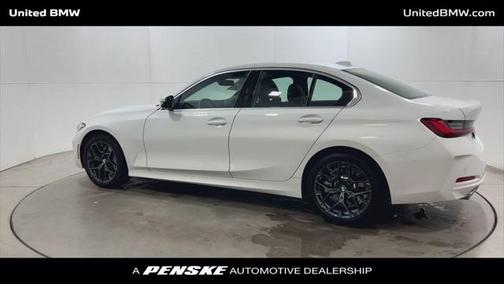2025 BMW 330 i