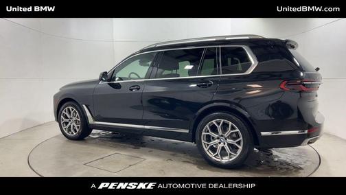 2025 BMW X7 xDrive40i