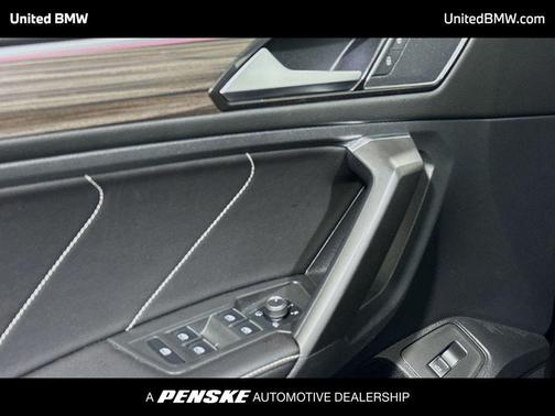 2022 Volkswagen Tiguan 2.0T SEL R-Line 4MOTION