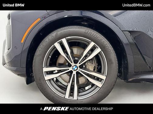 2025 BMW X7 xDrive40i