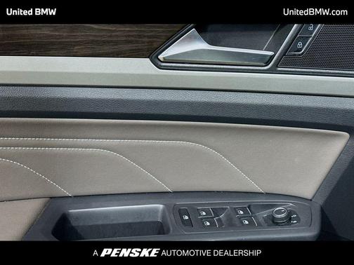 2021 Volkswagen Atlas 3.6L SE w/Technology