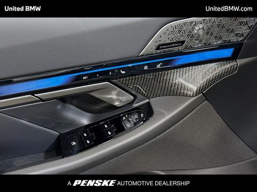 Black Sapphire Metallic 2026 BMW i5 M60
