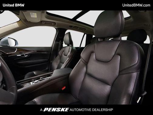 2019 Volvo XC60 T5 Momentum