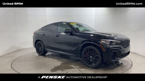 2022 BMW X6 M50i