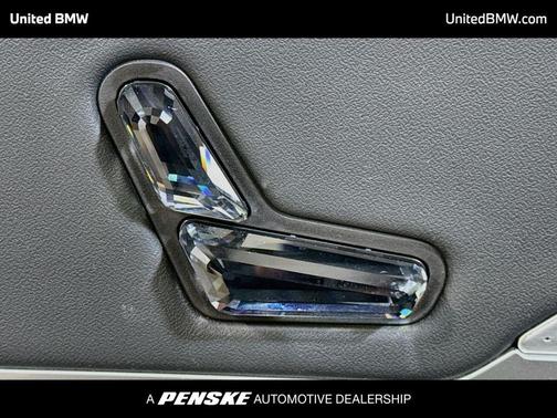Black Sapphire Metallic 2023 BMW 760 i xDrive