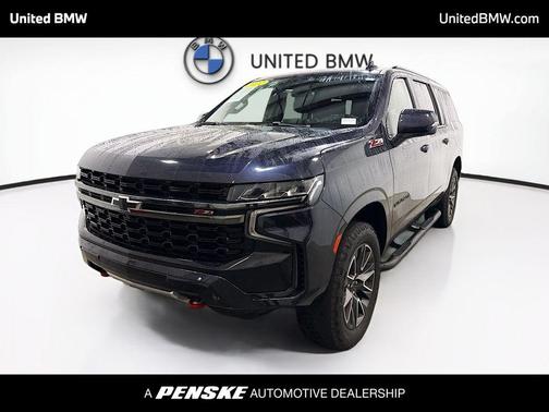 Dark Ash Metallic 2022 Chevrolet Suburban 4WD Z71