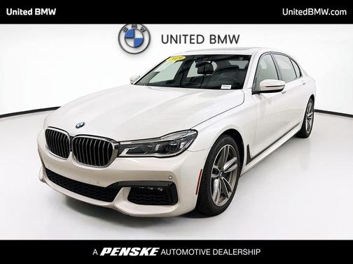 2019 BMW 750 I