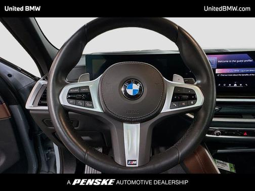 2025 BMW X6 xDrive40i