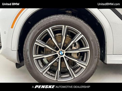 2025 BMW X6 xDrive40i