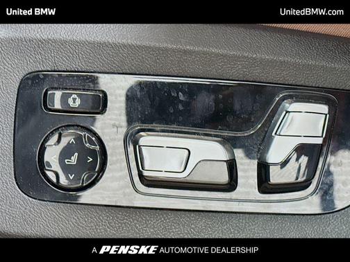 2025 BMW X6 xDrive40i