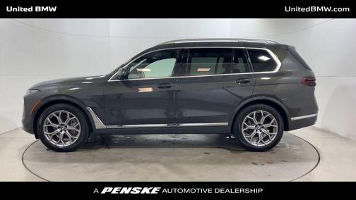 2025 BMW X7 xDrive40i