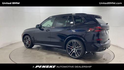 2026 BMW X5 M60i