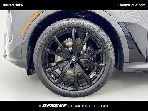 Dravit Grey Metallic 2026 BMW X7 xDrive40i