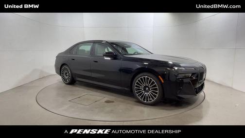 2026 BMW 750e i xDrive