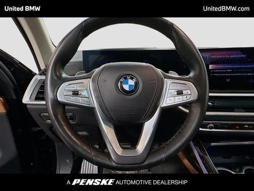 Black Sapphire Metallic 2023 BMW X7 xDrive40i