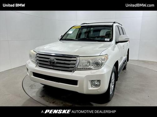 2013 Toyota Land Cruiser Base