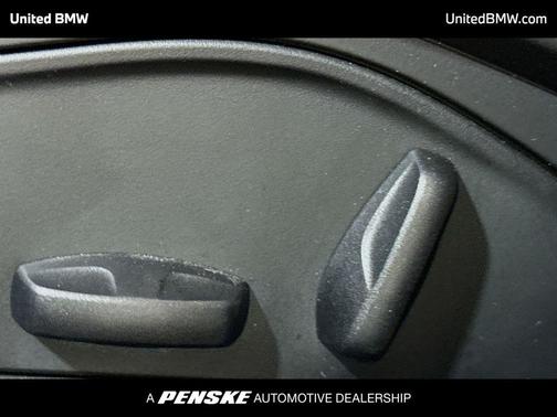 2022 Porsche Taycan Base