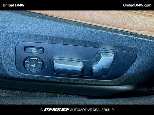 Black Sapphire Metallic 2019 BMW 330 330i