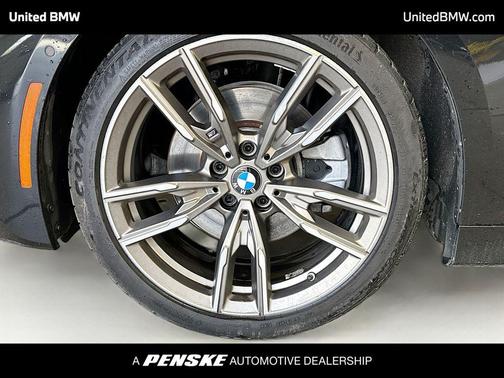 Black Sapphire Metallic 2019 BMW 330 330i