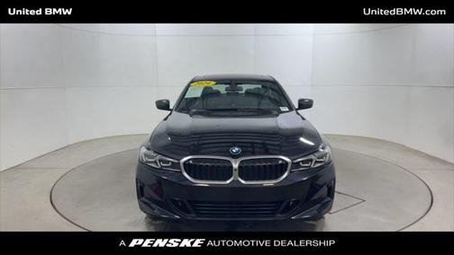 2024 BMW 330 i