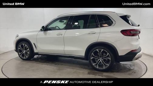 2023 BMW X5 sDrive40i