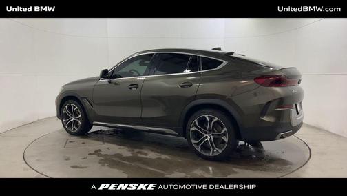 2023 BMW X6 xDrive40i