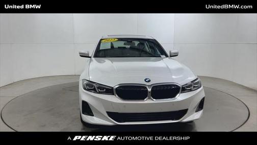 2023 BMW 330 330i