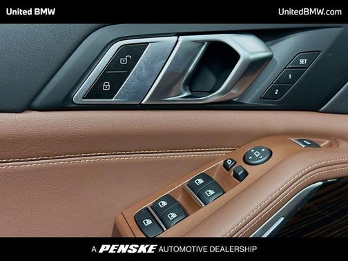 Manhattan Green Metallic 2026 BMW X5 sDrive40i