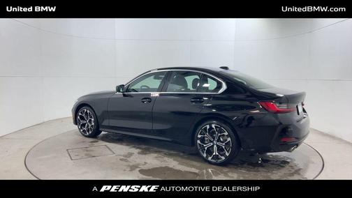 2025 BMW 330 330i Sedan