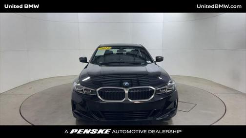 2024 BMW 330 i