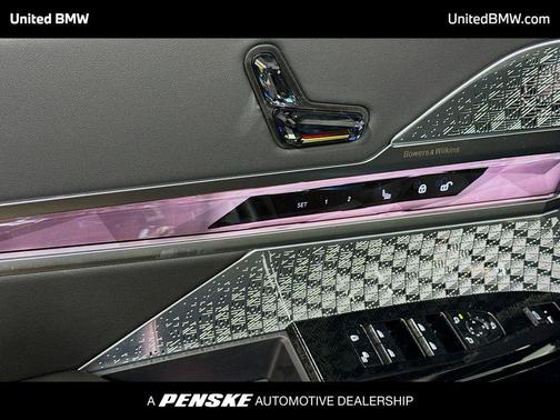 Black Sapphire Metallic 2026 BMW 760 xDrive