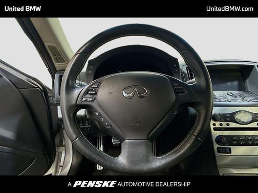 Liquid Platinum 2014 INFINITI Q60 Sport