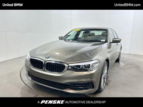 2019 BMW 540 540i