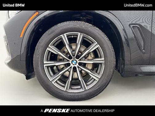 Black Sapphire Metallic 2021 BMW X5 xDrive40i