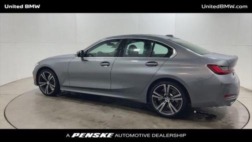2024 BMW 330 i