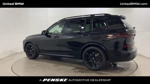 2026 BMW X7 M60i