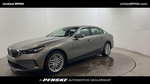 2025 BMW 530 i xDrive