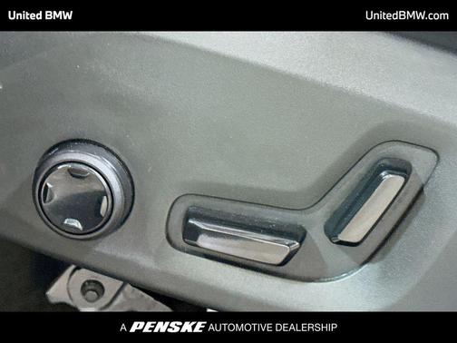 2017 Volvo XC90 T6 Momentum