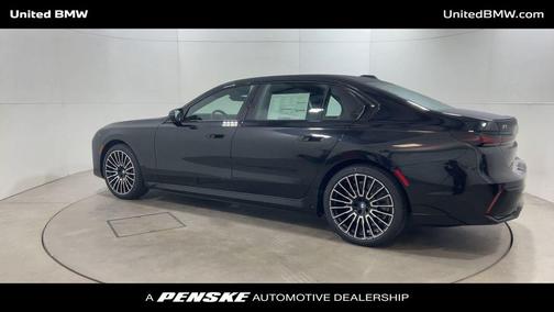 2025 BMW i7 xDrive60