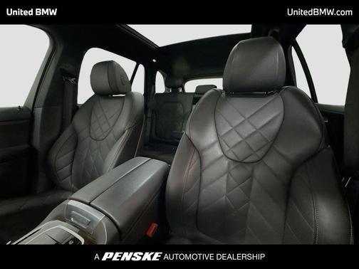 Black Sapphire Metallic 2024 BMW X5 xDrive40i