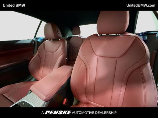 Black Sapphire Metallic 2026 BMW M440 i