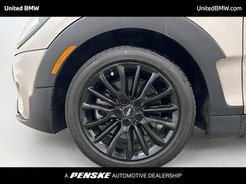 2022 MINI Clubman Cooper S ALL4