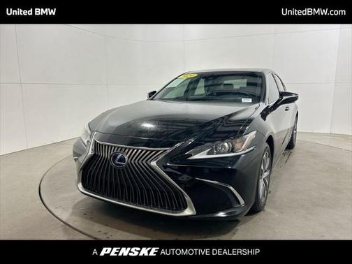 2020 Lexus ES 300h Base