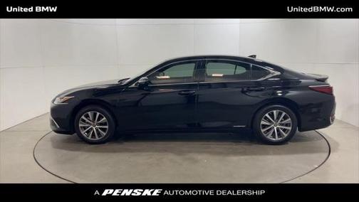2020 Lexus ES 300h Base