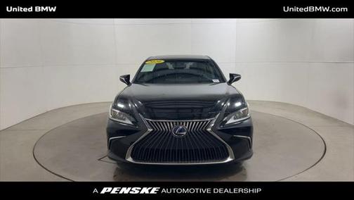 2020 Lexus ES 300h Base