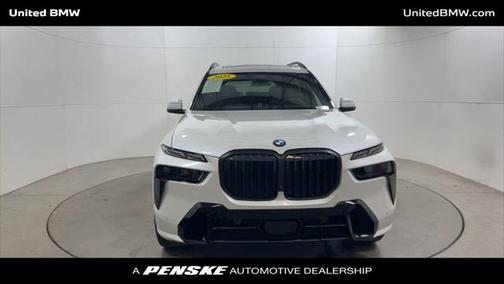 2025 BMW X7 xDrive40i